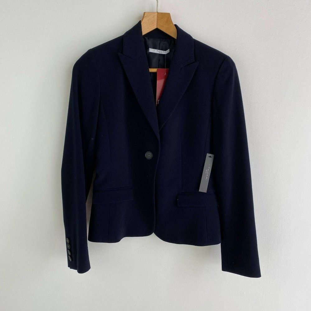TAHARI Petite Navy Shoulder Pad Blazer NWT